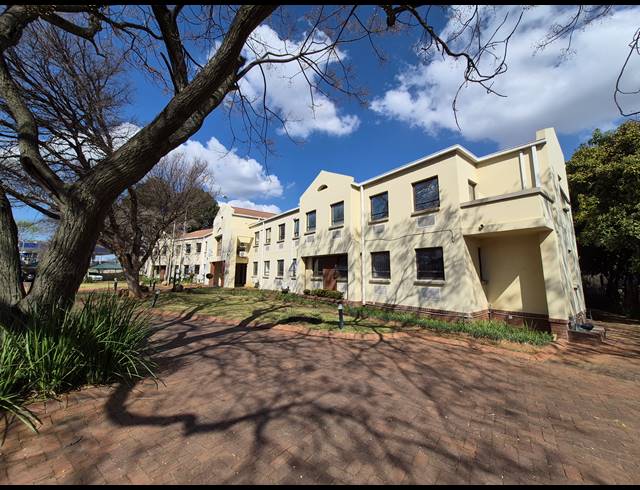 230M² OFFICE TO LET IN WOODMEAD